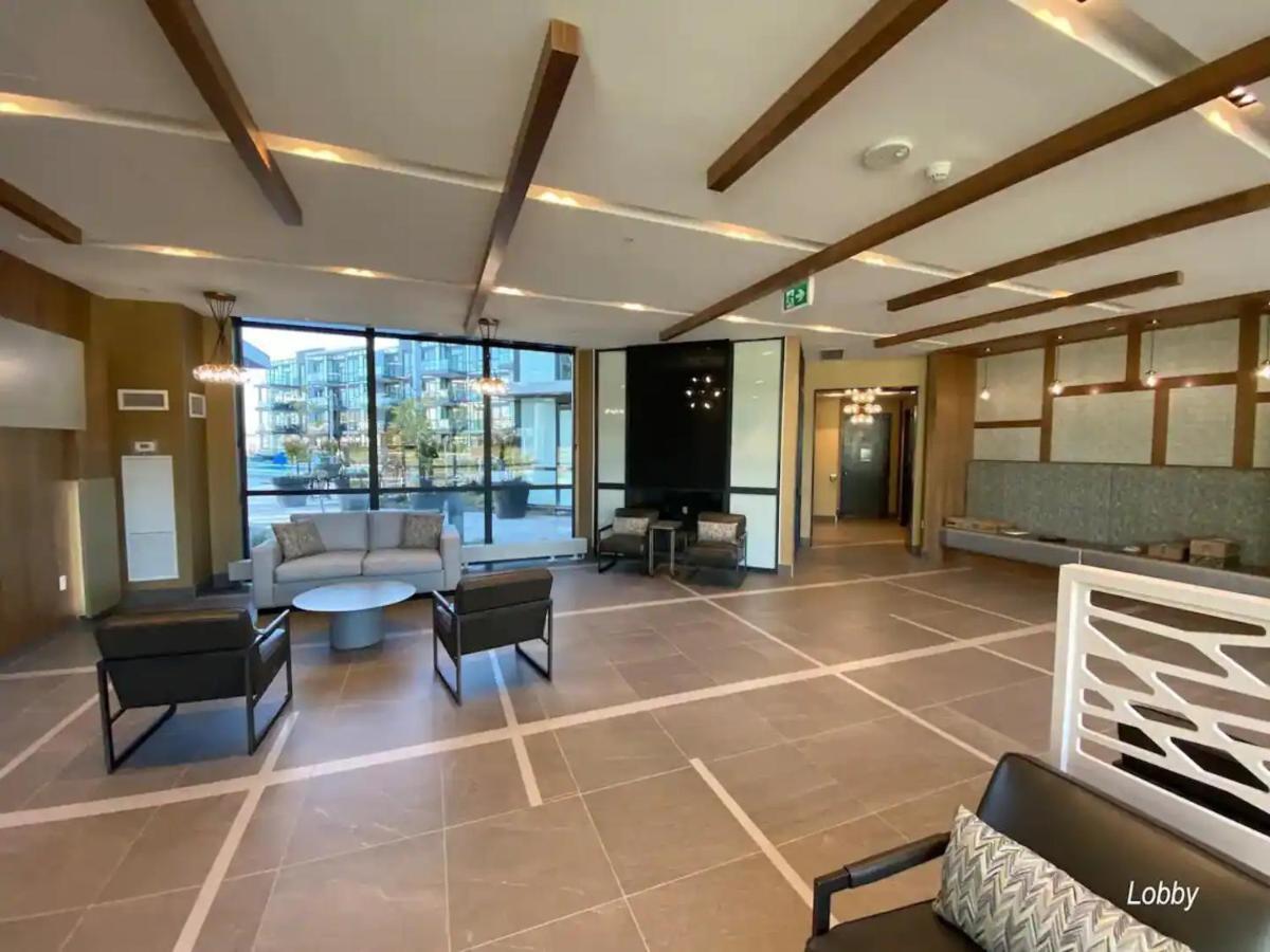 Innisfil Pet Friendly Condos At Friday Harbour מראה חיצוני תמונה