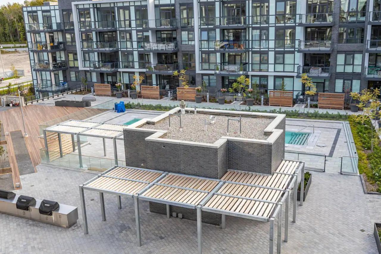 Innisfil Pet Friendly Condos At Friday Harbour מראה חיצוני תמונה