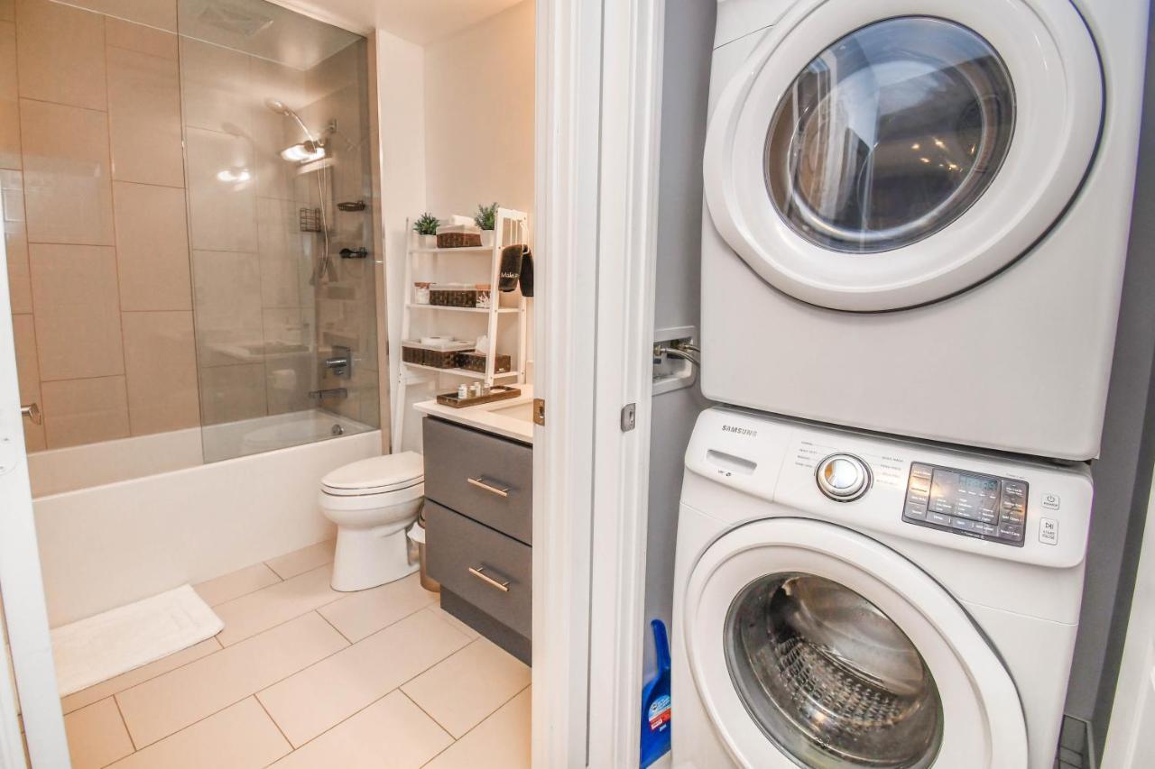 Innisfil Pet Friendly Condos At Friday Harbour מראה חיצוני תמונה