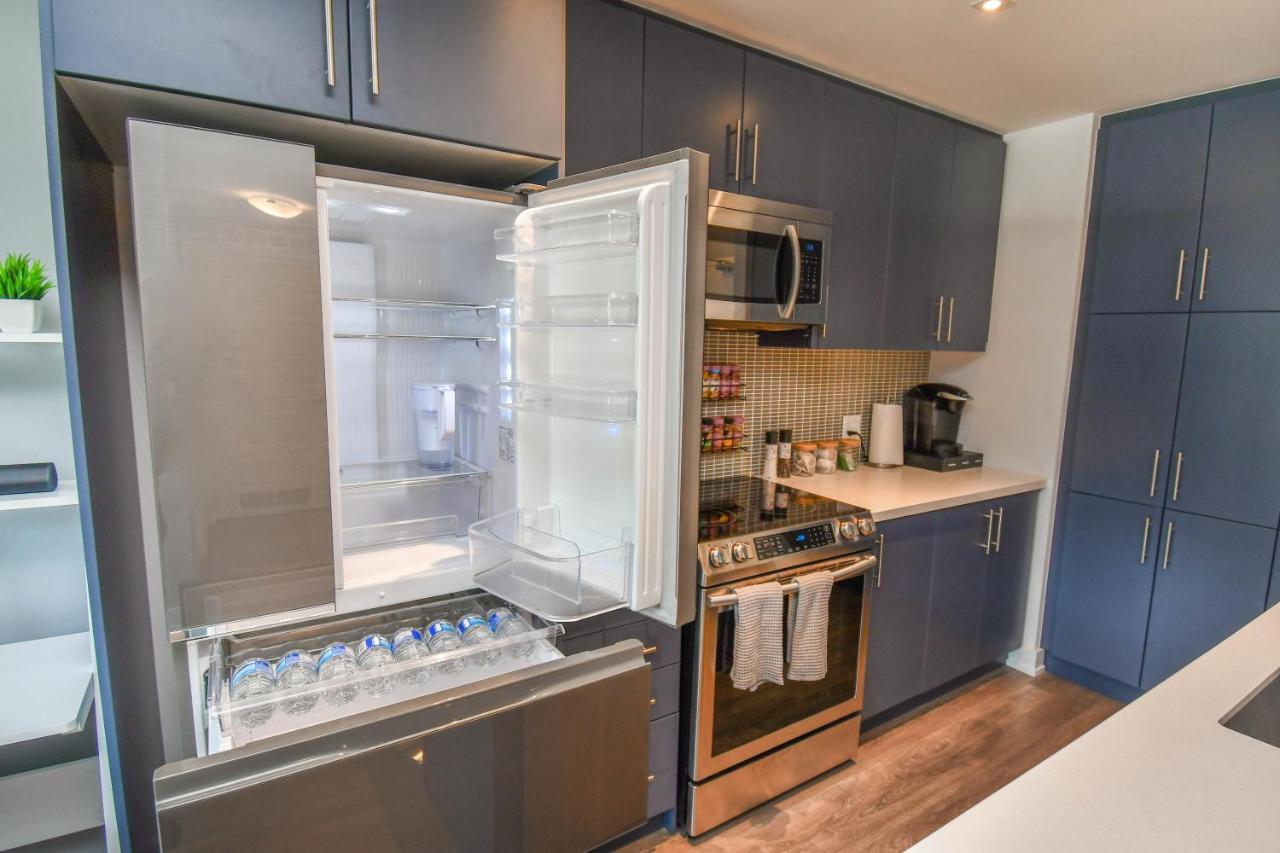 Innisfil Pet Friendly Condos At Friday Harbour מראה חיצוני תמונה